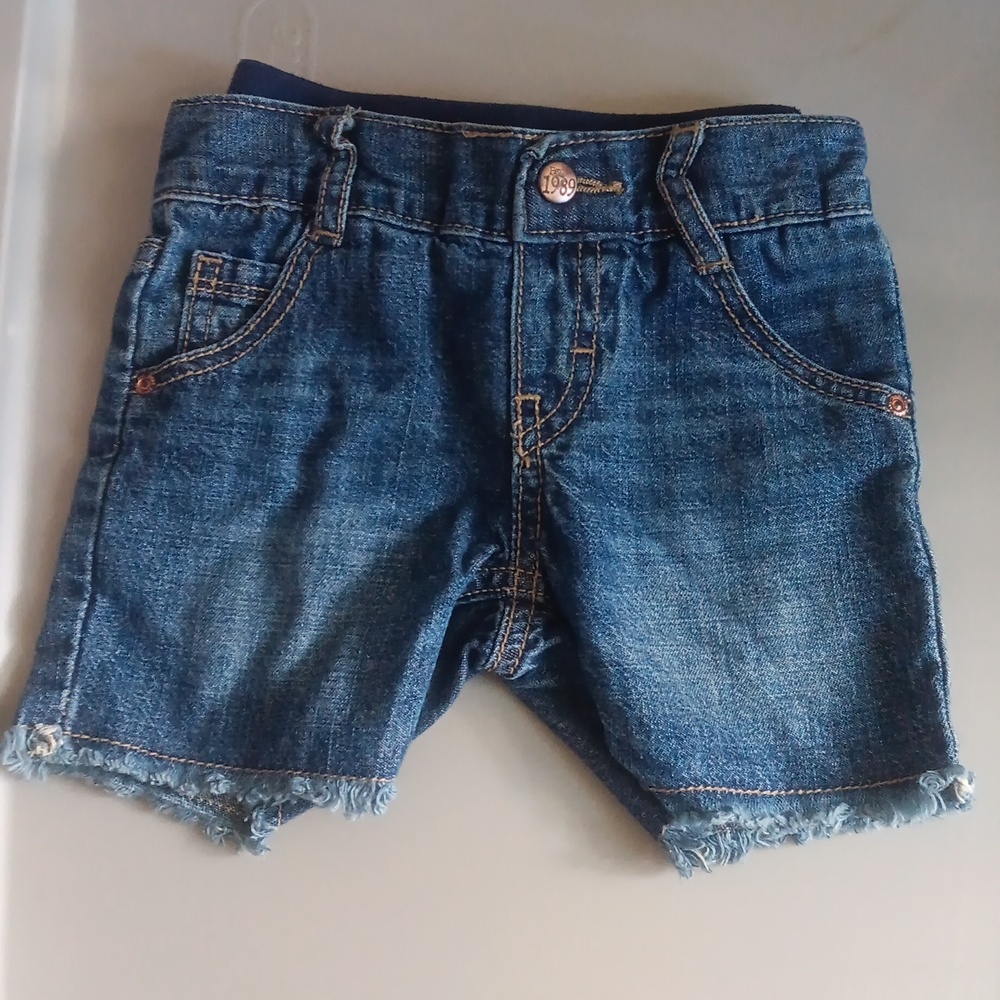 Children's place jean shorts with elastic band waist